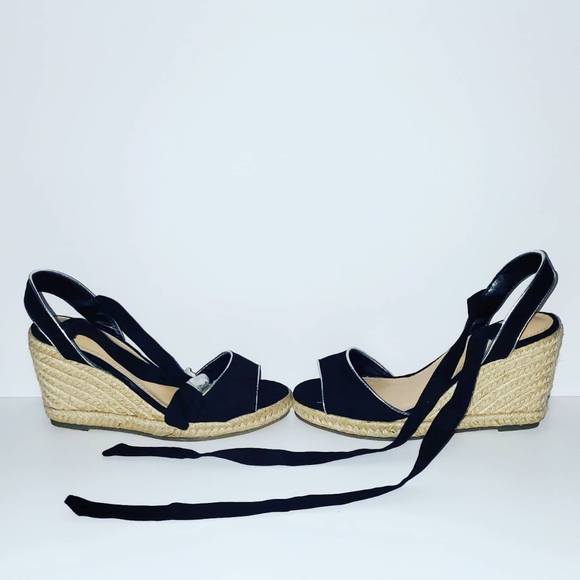 JustFab Lace-Up Espadrille Wedge - Picture 3 of 4